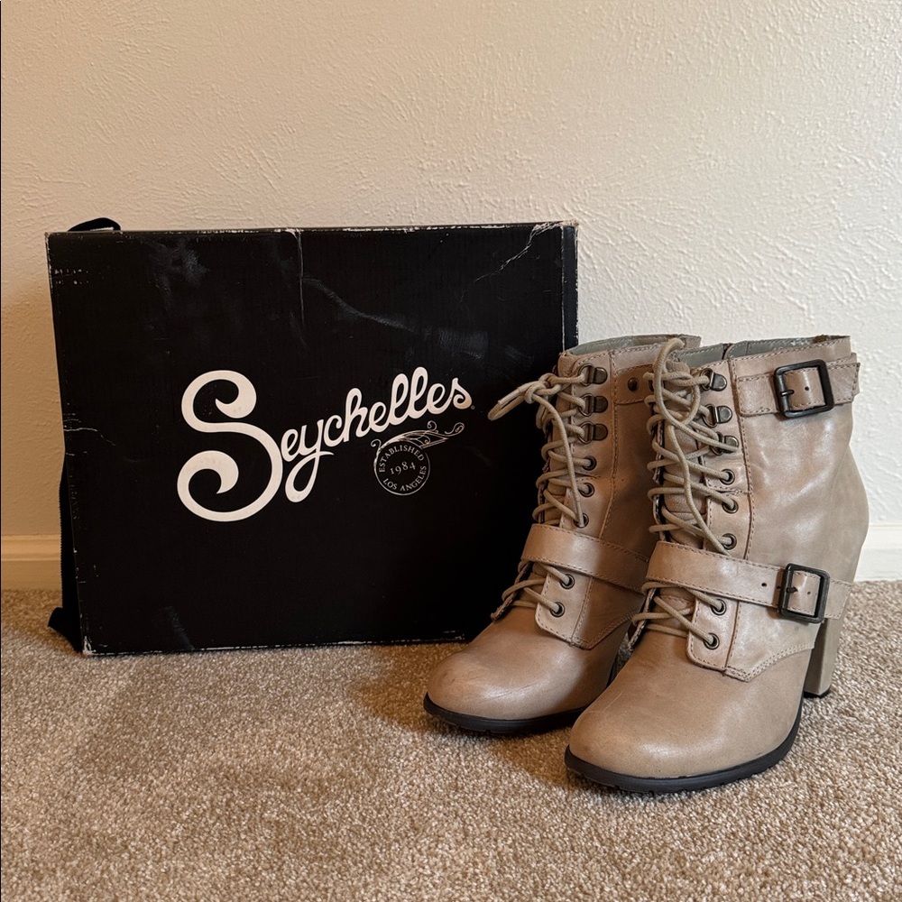 Seychelles Taupe Lace-Up Ankle Boots